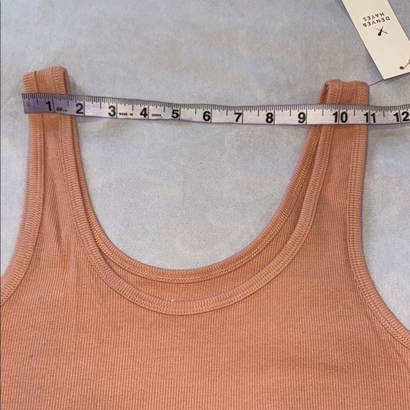 Denver Hayes Peach Fitted Ribbed Sleeveless Tank Top - Picture 5 of 8
